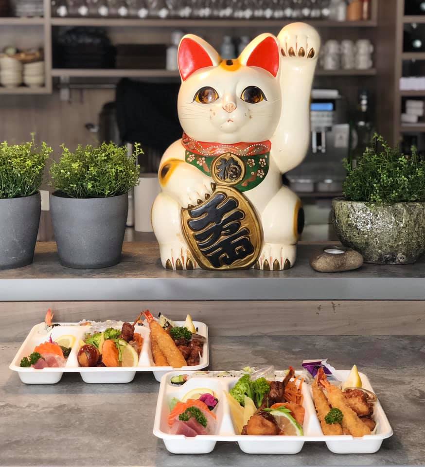 FUJI SUSHIS